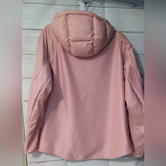 Nwot Puma hybrid puffer size XL - Picture 9 of 14